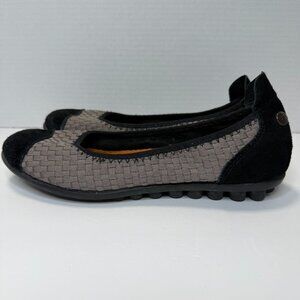 Bernie Mev Bella Me Women's Sz8 Pewter Metallic Braid Flats Black Suede Cap Toe